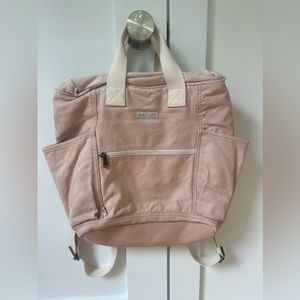 Birdling backpacker in pink